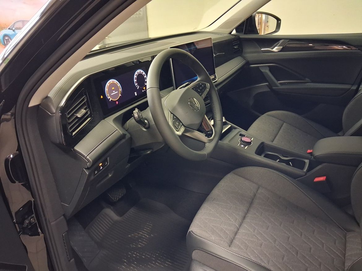 Volkswagen Volkswagen Tiguan — bild 6