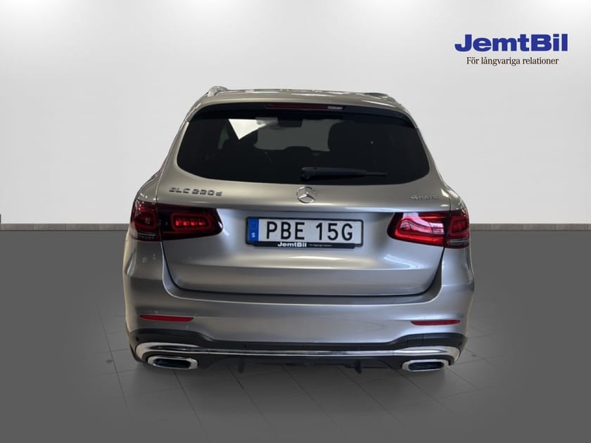 Bild 3 av Mercedes-Benz GLC 220 d 4MATIC AMG Line
