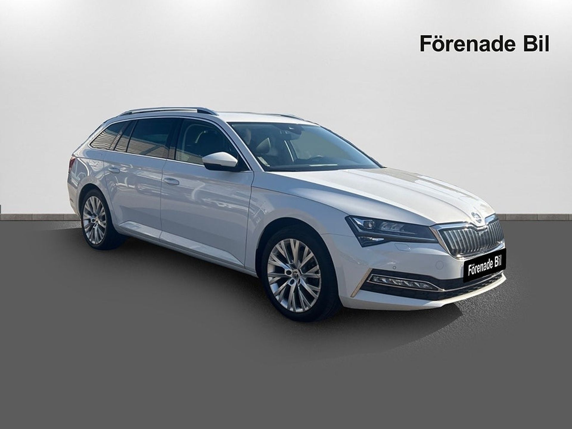 Skoda Superb 2023, bild 3/10