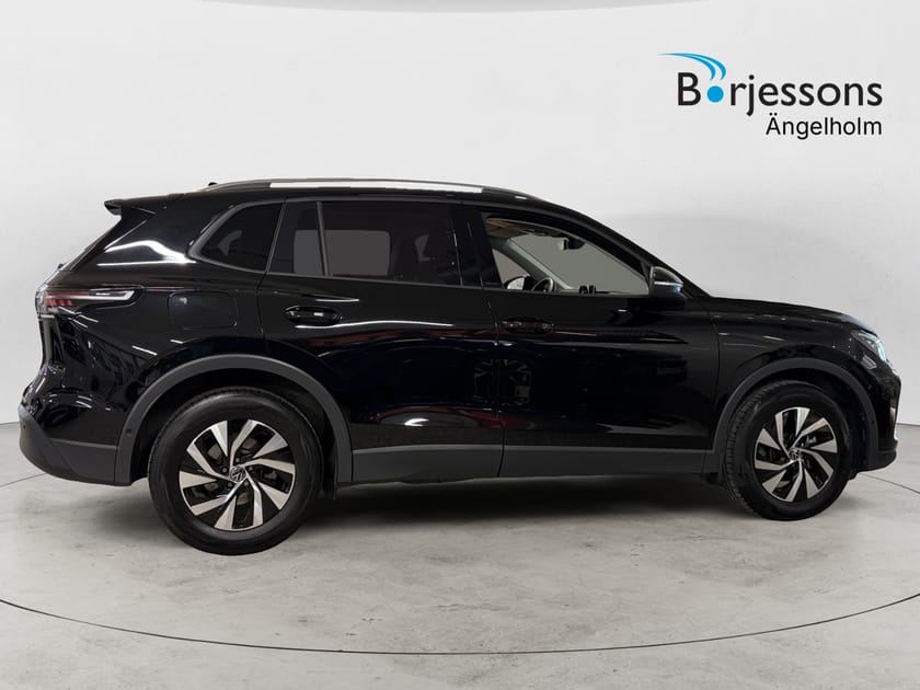 Bild 2 av Volkswagen Tiguan 1.5 eTSI 150 HK DSG Drag Värm