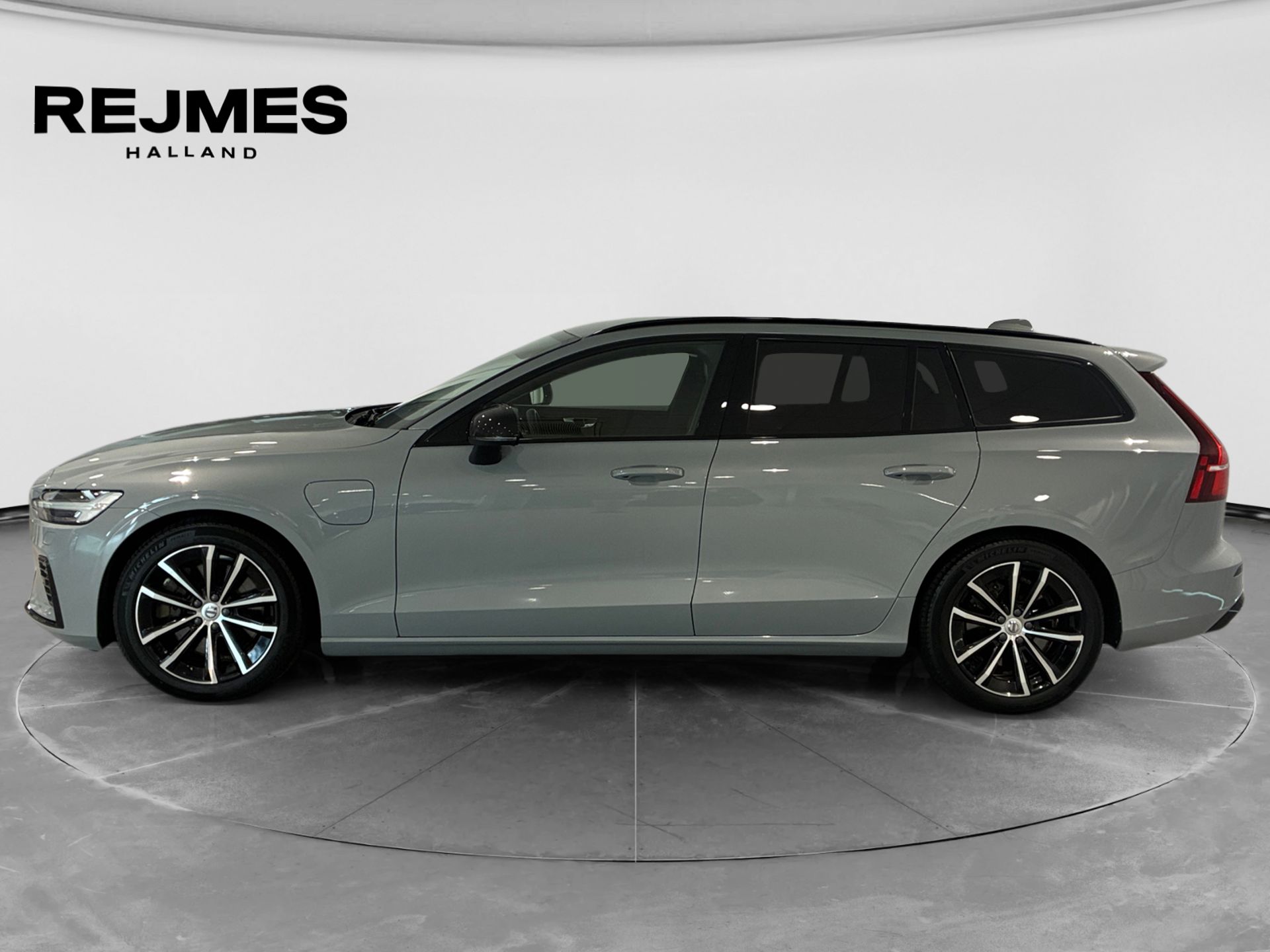 Volvo V60 Recharge T6 Plus Dark 2024, bild 3/10