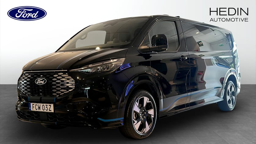 Bild 1 av Ford Transit Custom 82.5 kWh AWD Sport 218HK / 308KM räckvidd/ Lagerbil