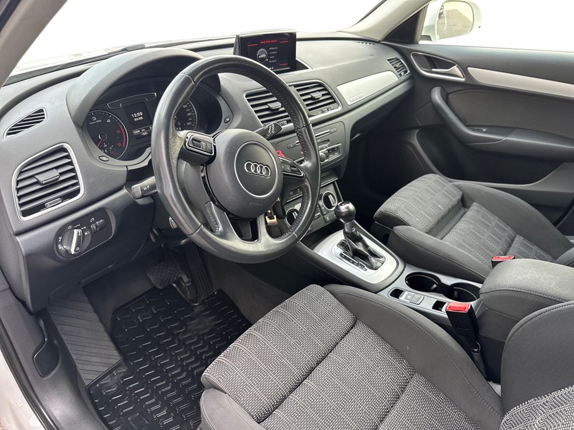 Audi Audi Q3 — bild 10