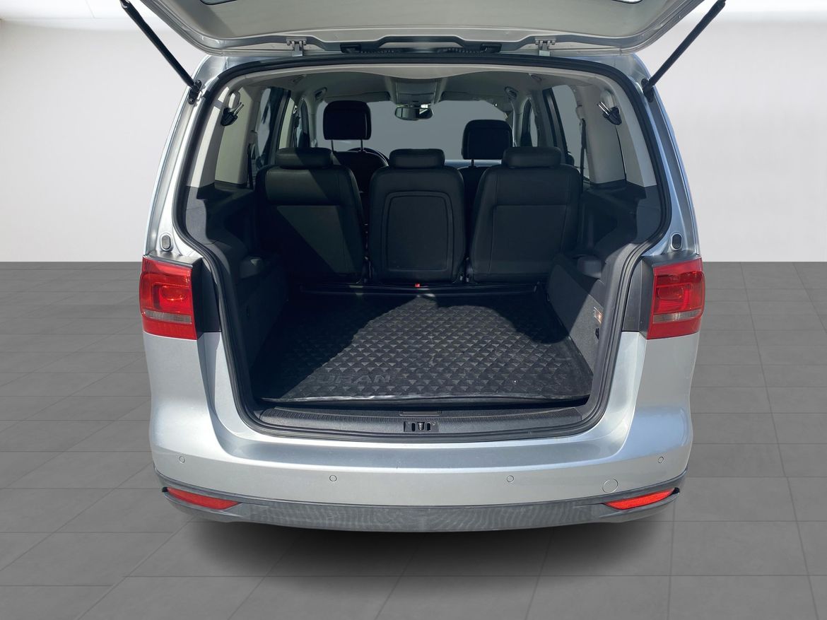 Volkswagen Touran 2015 - miniatyr 10