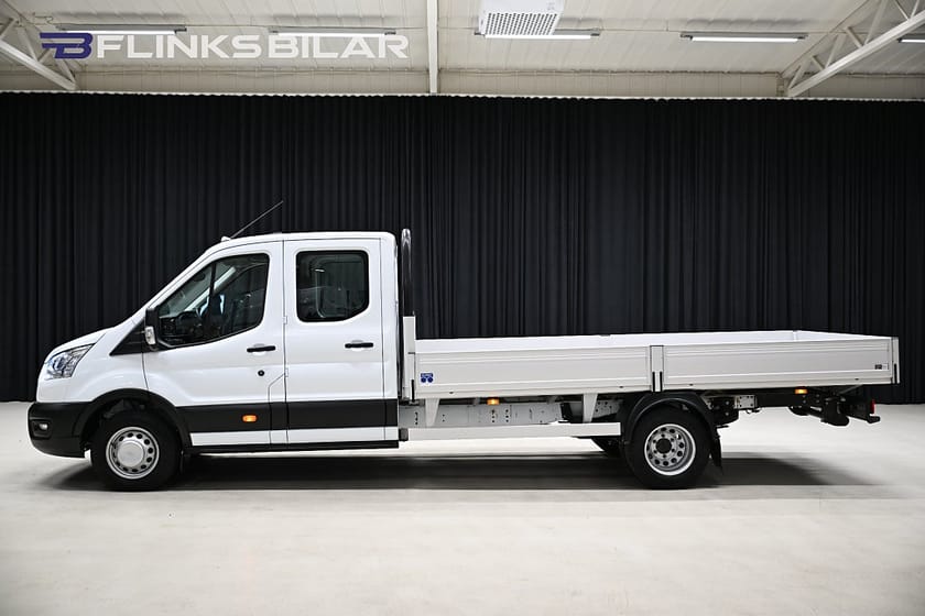 Bild 2 av Ford Transit 500 Chassi Dubbelhytt
