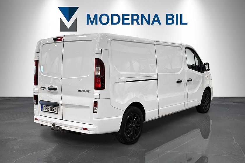 Bild 5 av Renault Trafic Skåpbil 2.0 dCi 170hk Racing Spirit Lång Moms Drag Se-Spec!