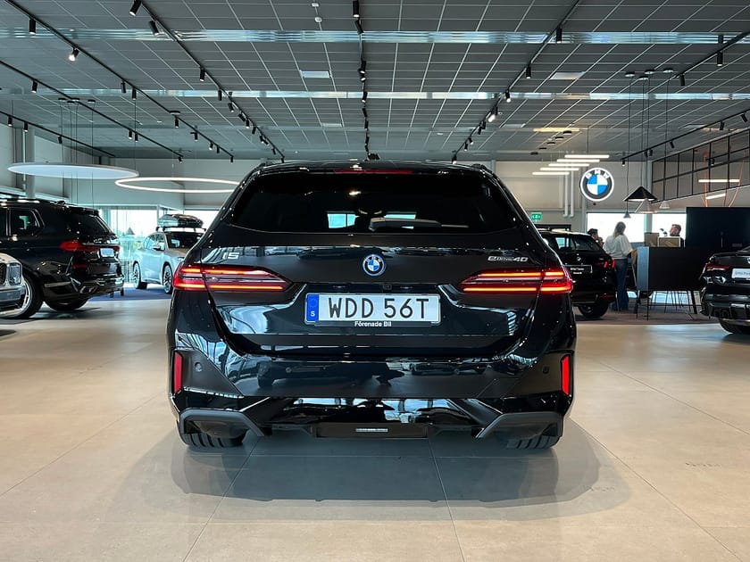 Bild 5 av BMW i5 eDrive40 Touring M Sport Pro D/A Plus H/K Drag