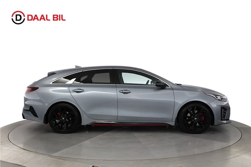 Bild 5 av Kia ProCeed GT 1.6 T-GDI 204HK JBL® B-KAMERA NAVI COCKPIT APP-CON