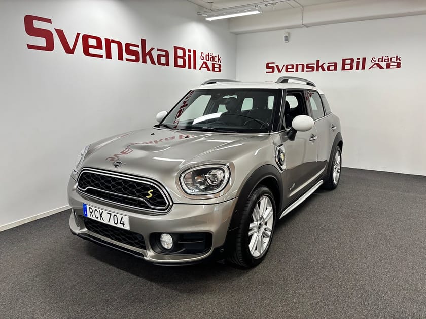 Bild 1 av MINI Countryman Cooper SE ALL4 LADDHYBRID (värmare) 2.99% Ränta