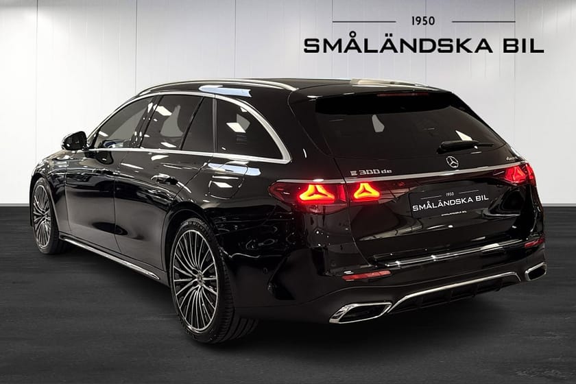 Bild 3 av Mercedes-Benz E 300 d e 4MATIC T de AMG Line Drag 313hk