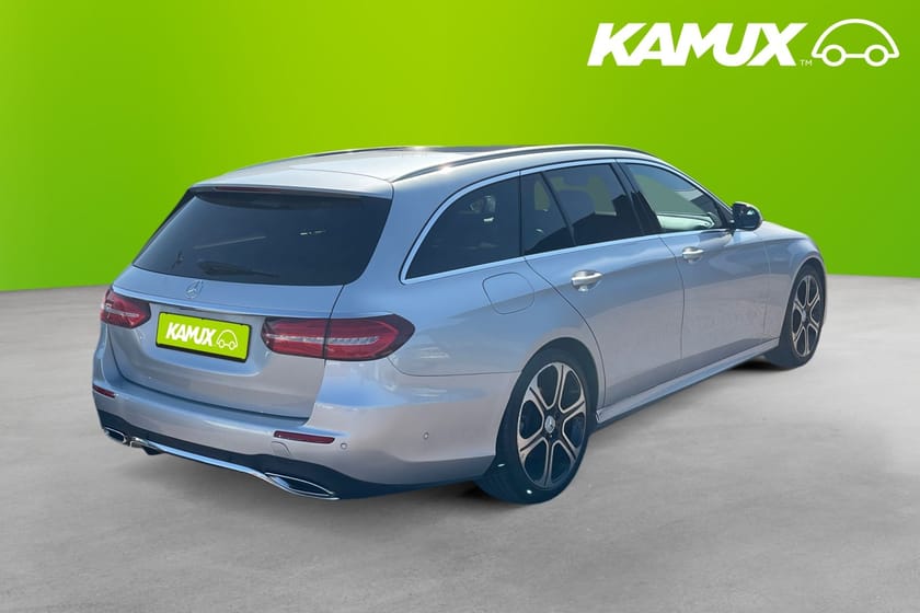 Bild 4 av Mercedes-Benz E 220 T d 220D AMG  Pano Burmester 360* Drag navi