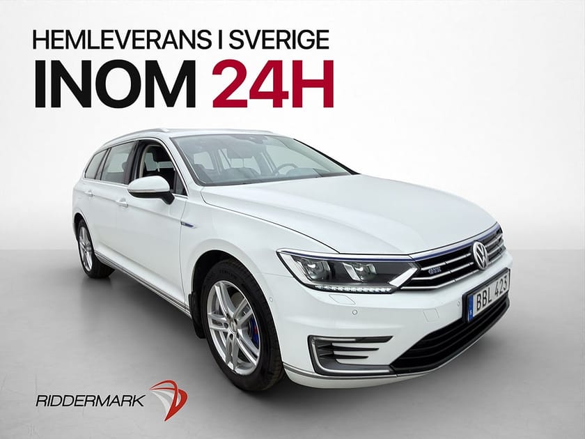 Bild 1 av Volkswagen Passat Variant GTE Cockpit HUD Kamera Navi CarPlay Drag