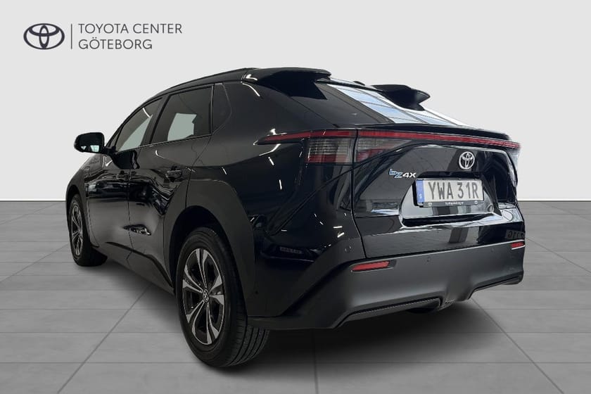 Bild 3 av Toyota bZ4X