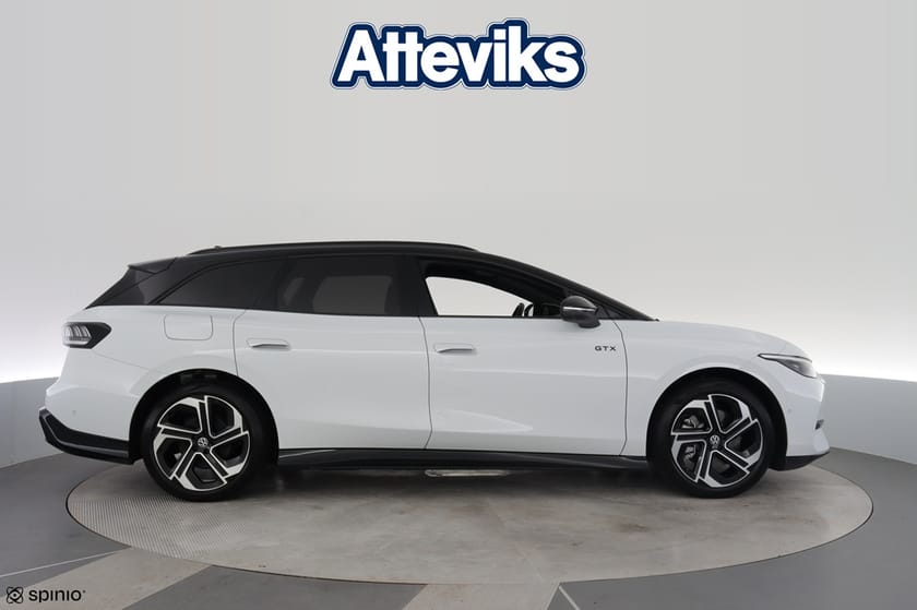 Bild 2 av Volkswagen ID.7 GTX Tourer