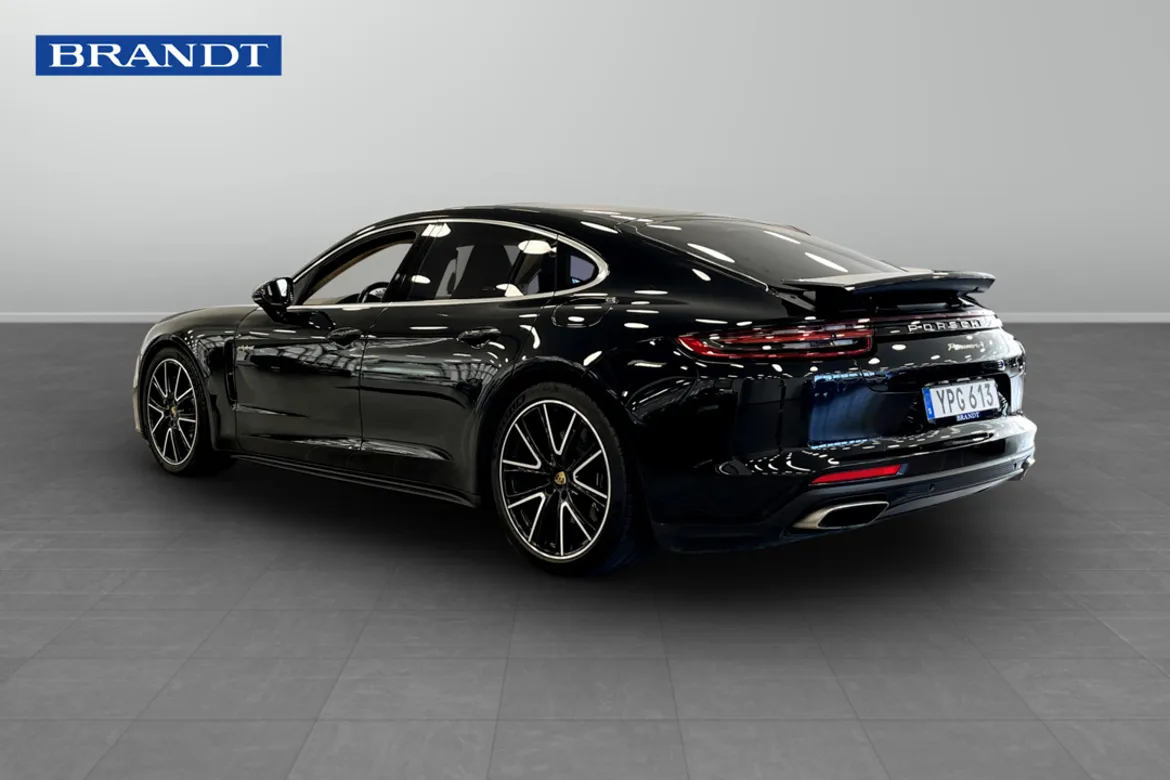 Porsche Panamera 4 E-Hybrid