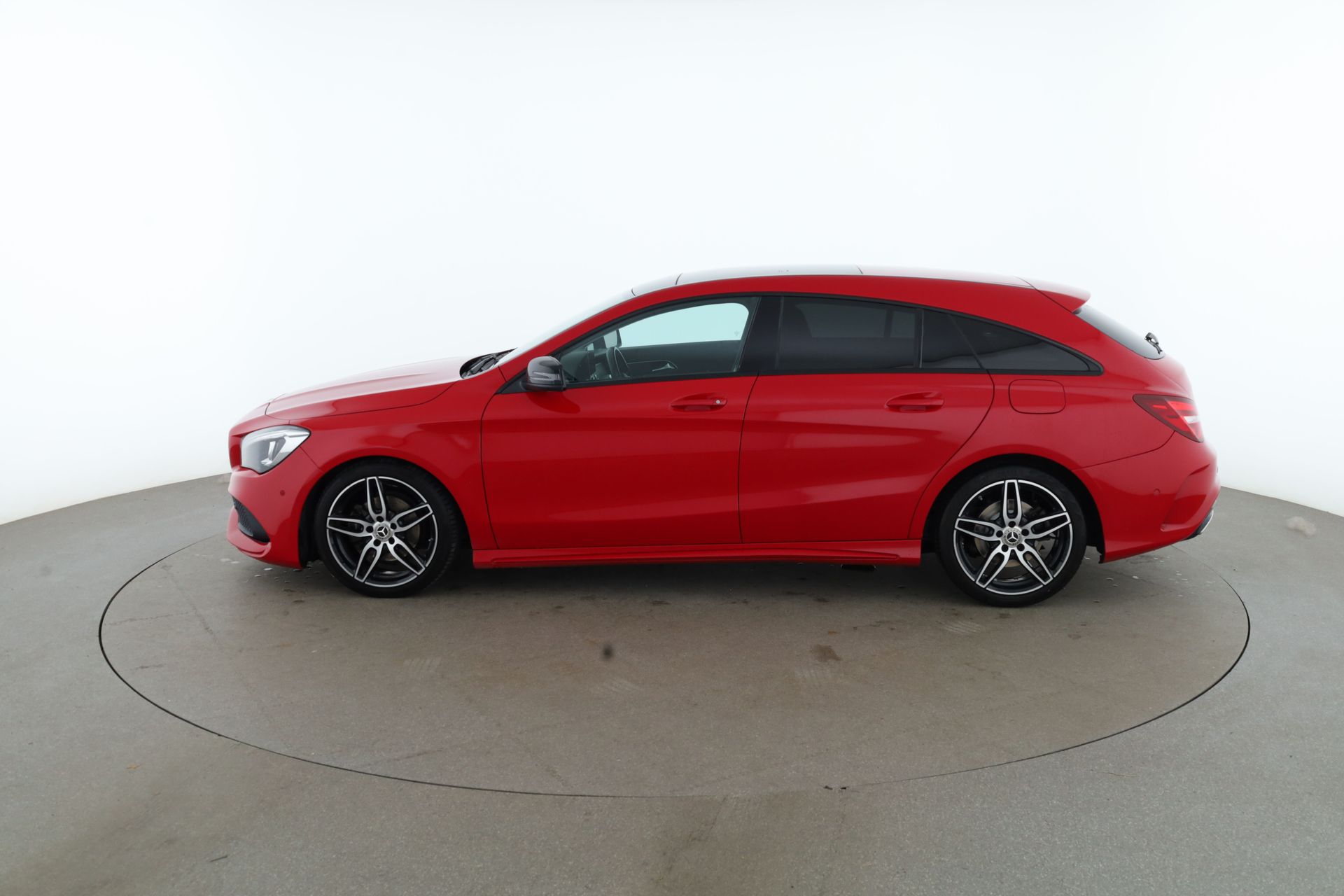 Mercedes-Benz CLA 2019, bild 2/10
