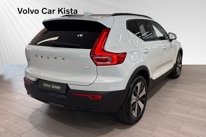 Bild 5 av Volvo XC40 Recharge T4 Plus Dark 360Kamera H/K