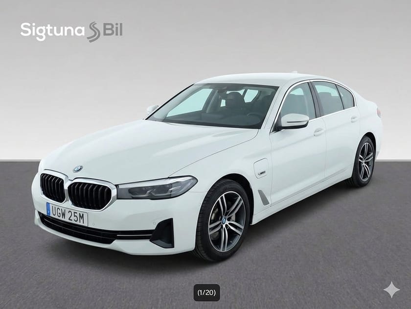 Bild 2 av BMW 530e Sedan / M sport ratt / Backkamera / Värmare / 1.100mil