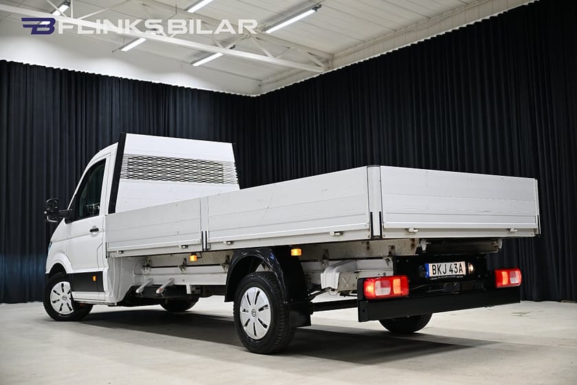 Bild 2 av Volkswagen Crafter Chassi 177HK L4 Automat|Långflak|LED|Värmare|EnÄgare|Leasbar