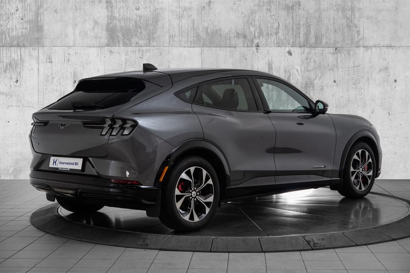 Bilde 5 av Ford Mustang Mach-E Long Range AWD | LR | | KROK | B&O | R.Kamera