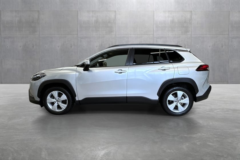 Bilde 2 av Toyota Corolla Cross Hybrid AWD-i 2.0 Bensin Automat Executive