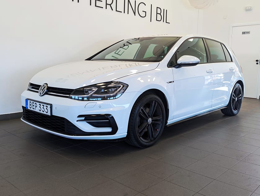 Bild 2 av Volkswagen Golf 1.5 TSI R Line 150hk P-sensorer Carplay