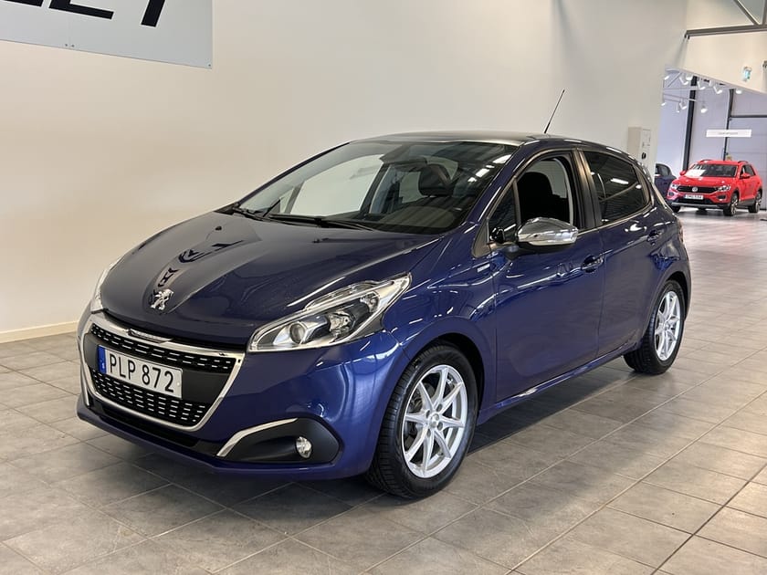 Bild 2 av Peugeot 208 1.2 PureTech 82hk Style Aut/Pano