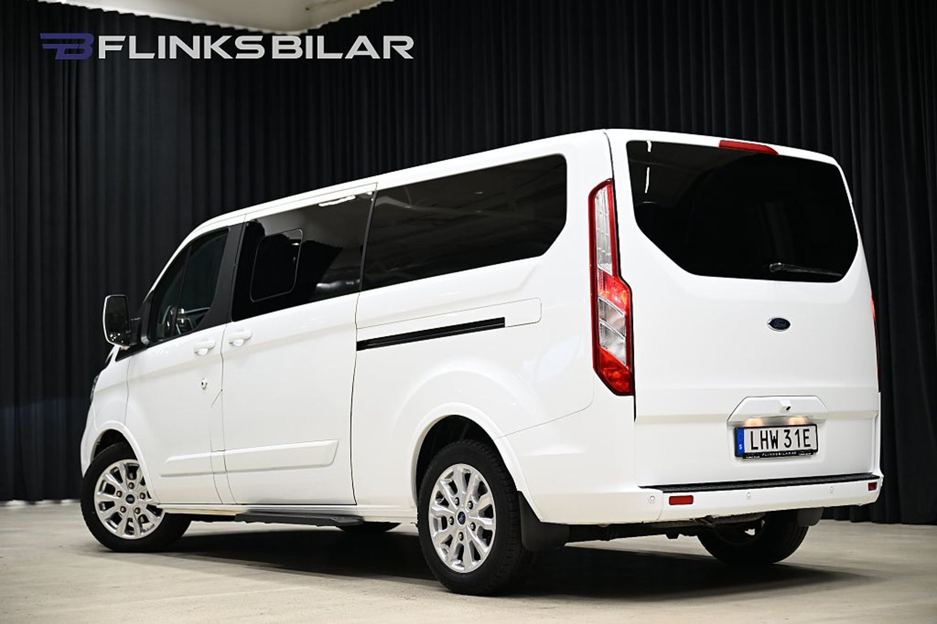 Ford Tourneo Custom 2021, kuva 6/10