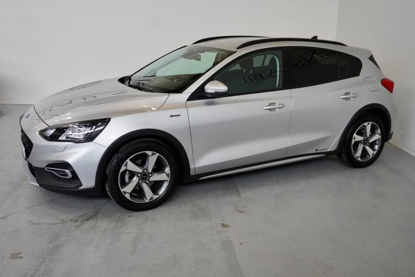 Bild 3 av Ford Focus Active 1.0 EcoBoost Keyless/B-kamera/3,45% Ränta