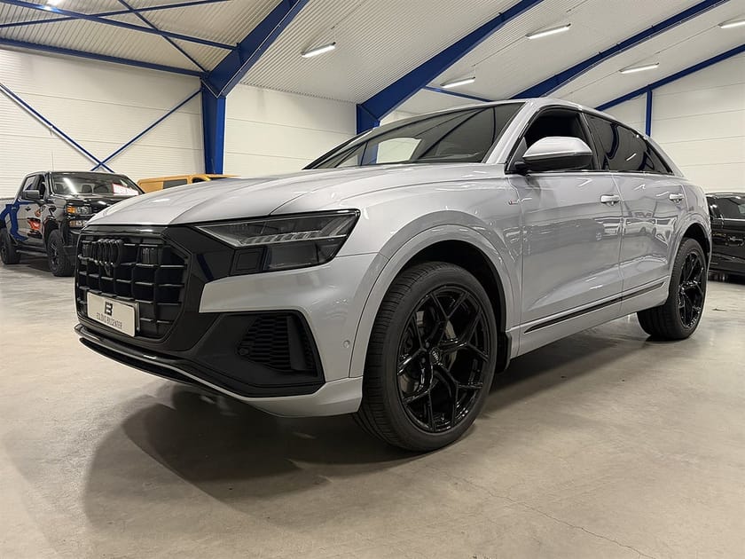 Bild 2 av Audi Q8 50 TDI quattro 286 HK Q / S Line / 360 / Fyrhjulsstyrning /