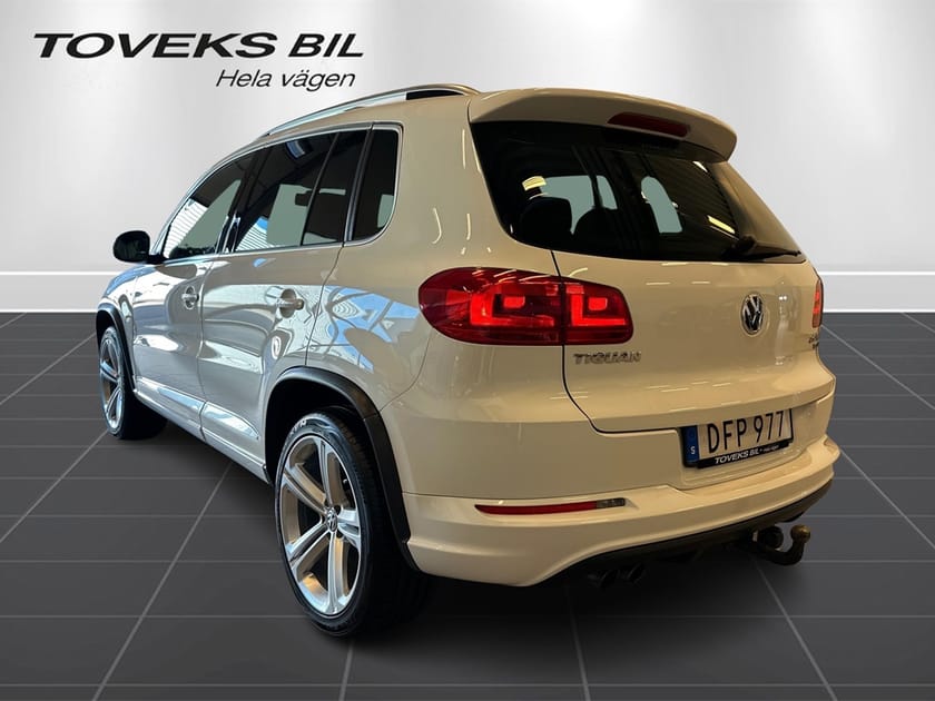 Bild 4 av Volkswagen Tiguan 2.0 TDI DPF BMT 4Motion DSG Sekventiell, 177hk, 20