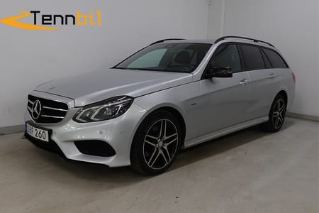 Mercedes-Benz E 220 T BlueTEC 4MATIC 4M 7G Massage Drag 360° D-Värme Navi