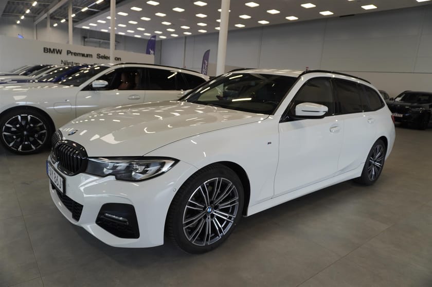 Bild 3 av BMW 320d xDrive Touring M-Sport Navi Drag Adaptiv F Backkamera HiFi Rattvärme
