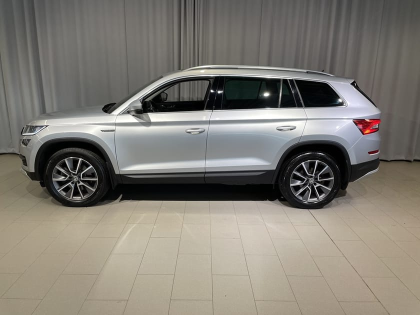 Bild 3 av Škoda Kodiaq Scout 2,0 TSI 190 DSG 4X4 7-sits, Drag/Panorama