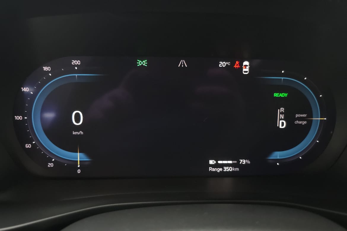 Volvo C40 Recharge Twin, 408hp, 2024
