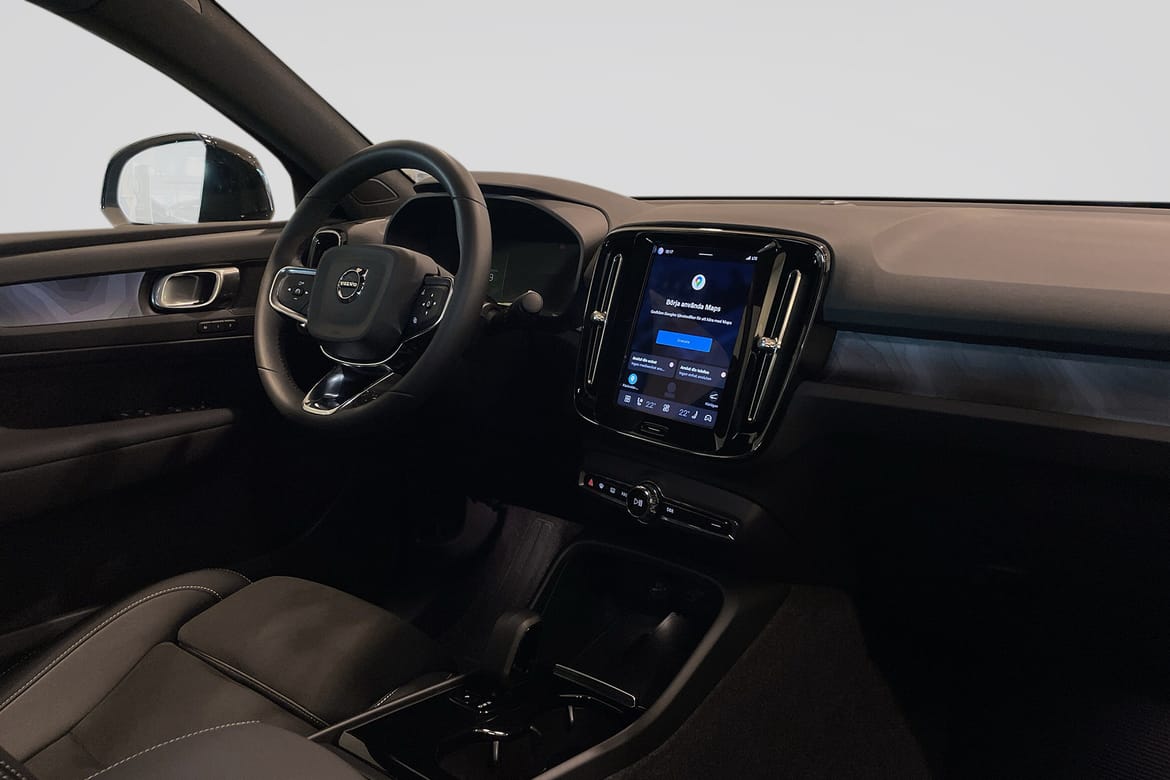 Volvo C40 Recharge Twin, 408hp, 2024