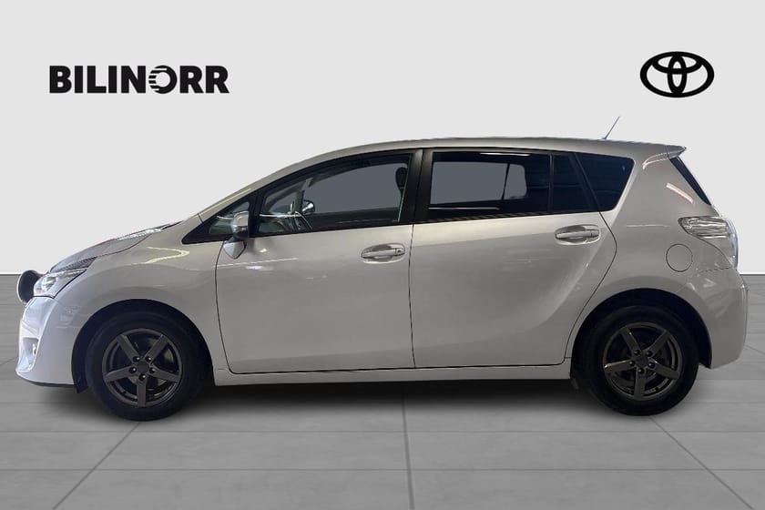 Bild 3 av Toyota Verso 2.0 D-4D KAMKEDJA 7-sits Drag