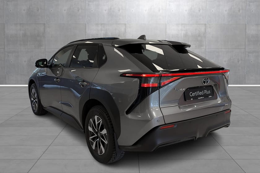 Bilde 3 av Toyota bZ4X /ACTIVETECH/FOVARMING/4X4/NYSERVICE/360/