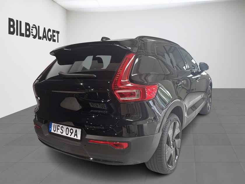 Bild 4 av Volvo EX40 Twin Motor Performance UltraBlackSE