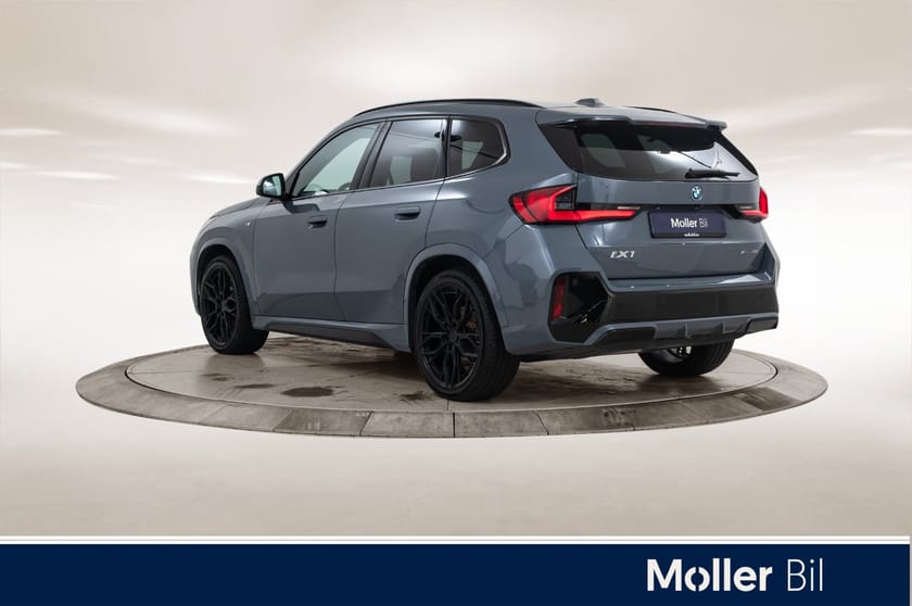 Bilde 3 av BMW iX1 xDrive30 Fully Charged Premium E. (K)