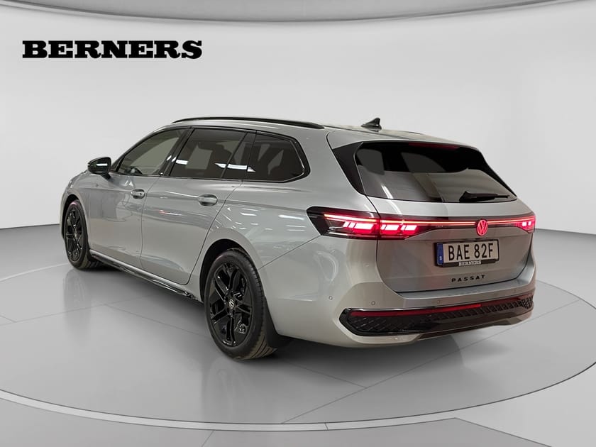 Bild 3 av Volkswagen Passat Sportscombi 2.0Tdi 193 4-M Dsg / R-line black style / Drag /