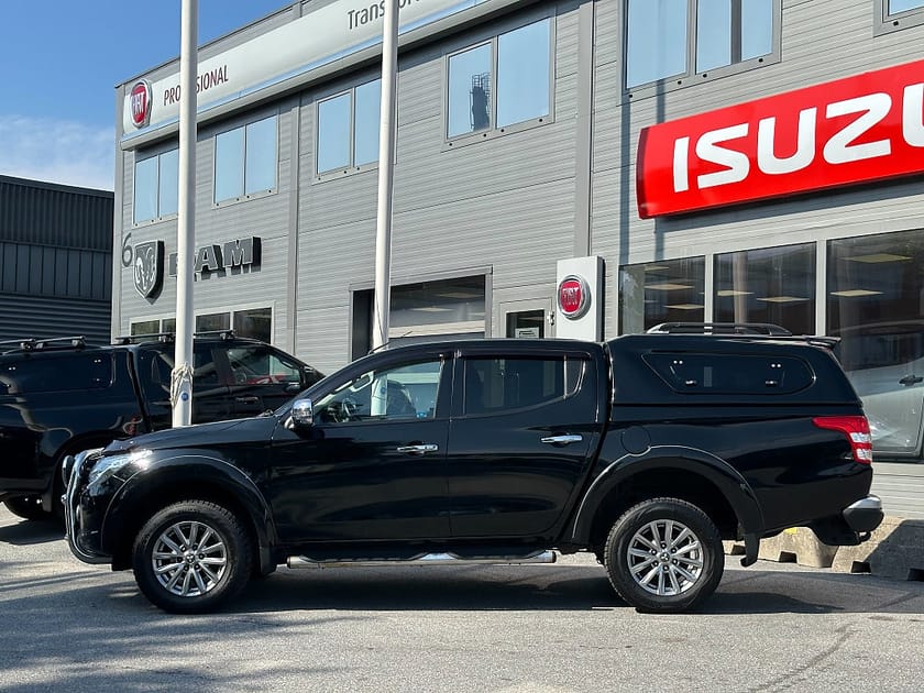 Bild 3 av Mitsubishi L200 Dubbelhytt 2.4 4WD | Värmare| Kåpa| Garanti