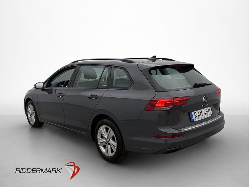Bild 5 av Volkswagen Golf Sportscombi 1.5 eTSI Cockpit Kamera Rattvärme MOMS
