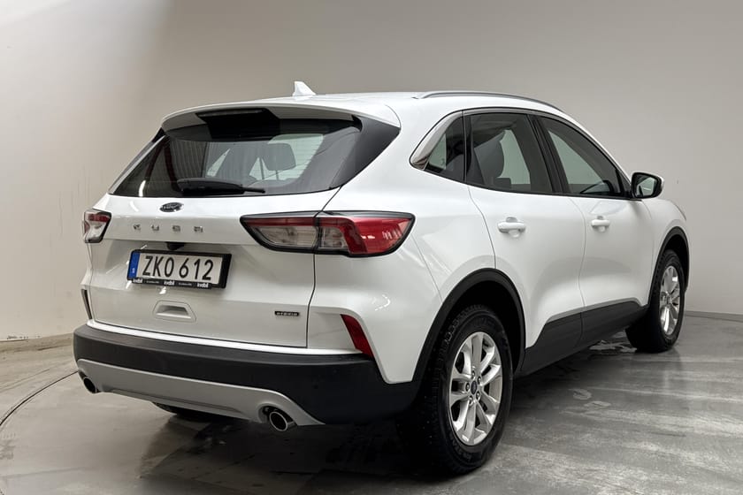 Bild 3 av Ford Kuga Plug-In Hybrid 2.5 PHEV (225hk) Titanium