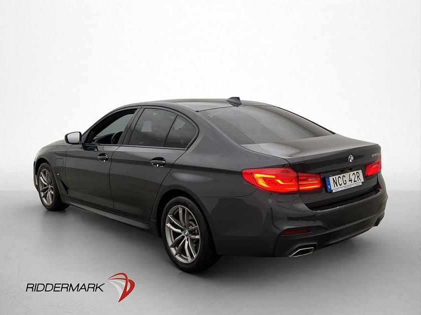 Bild 5 av BMW 530e iPerformance Sedan 252hk M Sport Night Vision Kamera HiFi Navi Ambient