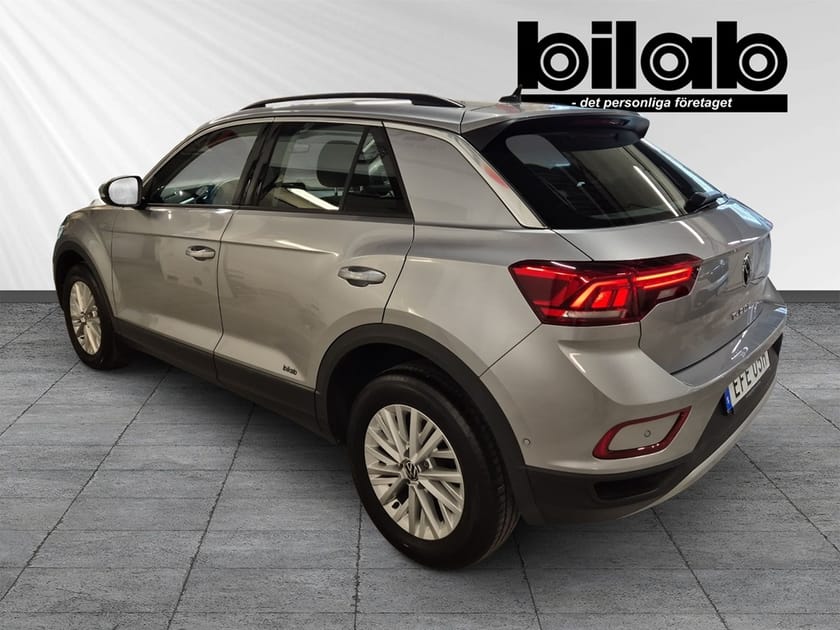 Bild 3 av Volkswagen T-Roc 1.5 TSI 150hk Automat Digital Cockpit