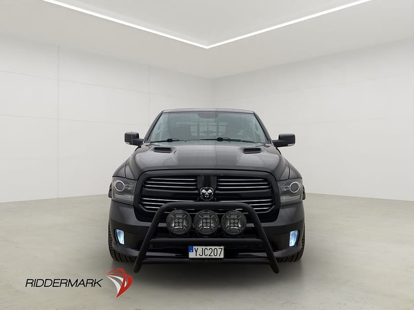 Bild 5 av RAM 1500 Crew Cab Dodge Sport 5.7 4x4 Drag Luft Alpine Taklucka MOMS