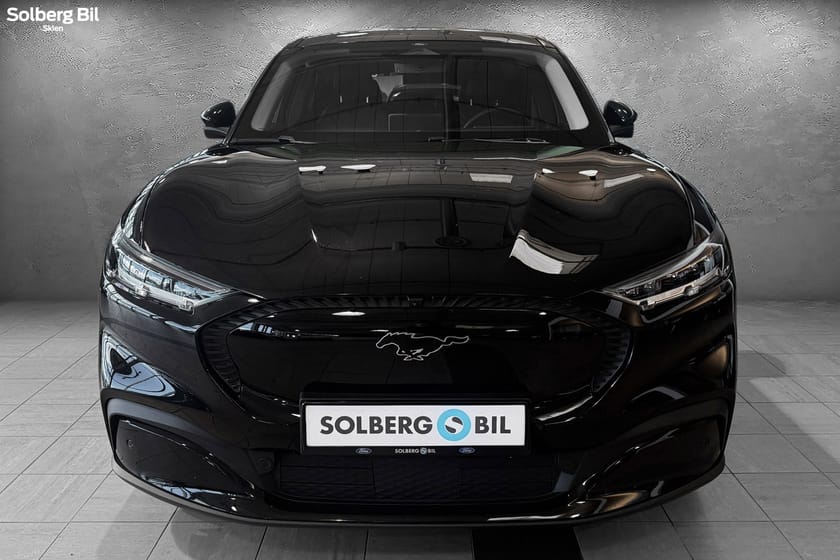 Bilde 2 av Ford Mustang Mach-E Standard Range Automat/360KAMERA/ B&O/ CarPlay/SERVICEAVTALE