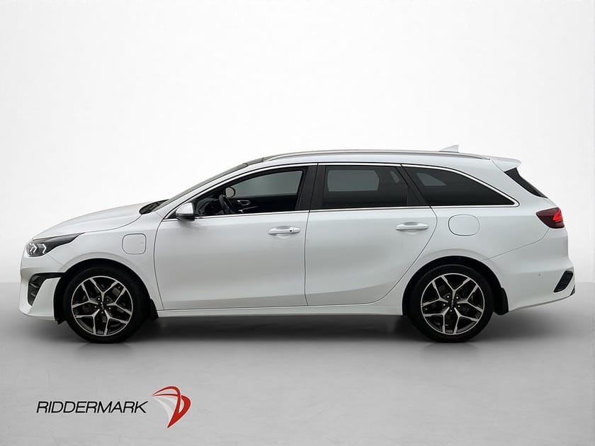 Bild 3 av Kia Ceed Sportswagon Plug-in Hybrid SW Advance Plus Pano Kamera Skinn Navi BCW