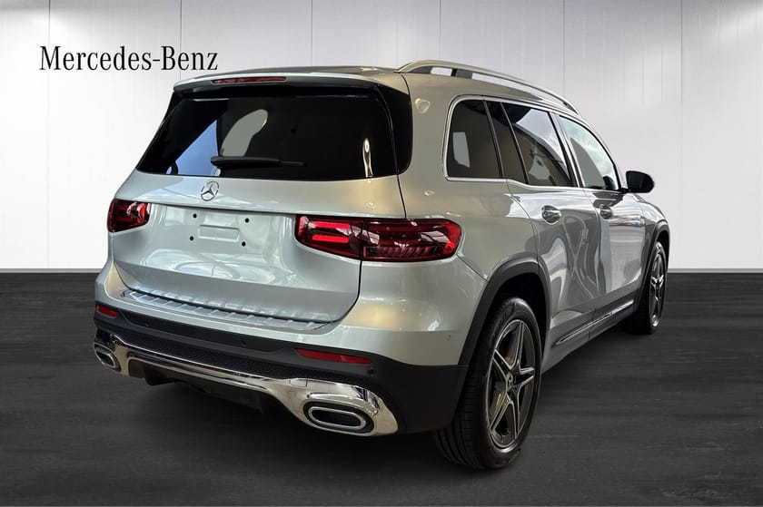 Bild 4 av Mercedes-Benz GLB 220 d 4MATIC 